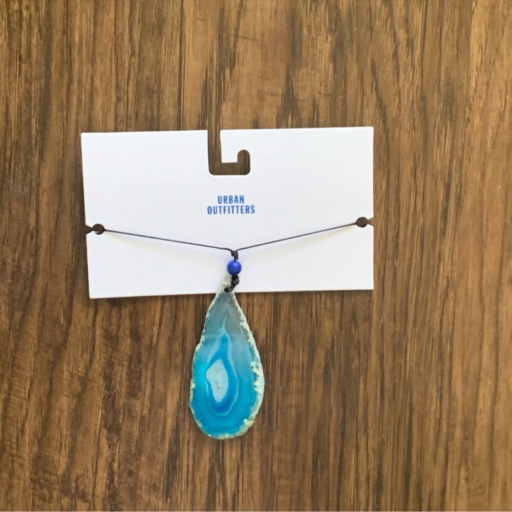 Urban Outfitters Trendy Blue Agate Teardrop Stone Pendant Necklace